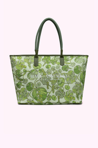 Seagrape Garden Gift Set - Weekender + Wallet + Potcake Keychain