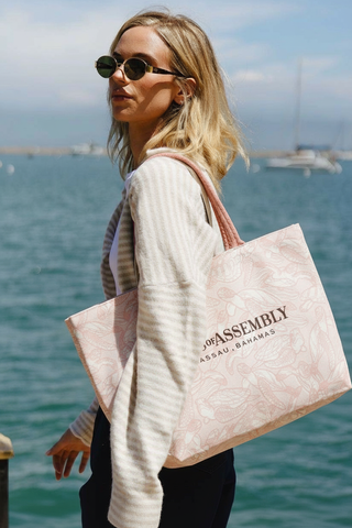 Canvas XL Tote- Light Pink Swimming Turtle