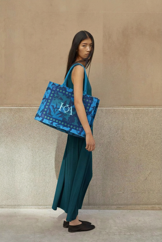 XL Canvas Tote Bag - Hibiscus Quartet (Deep Lagoon)